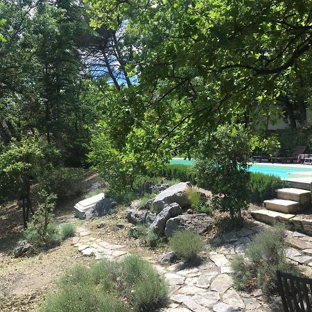 Villa De Carbonelle Pierrevert Εξωτερικό φωτογραφία