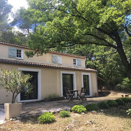 Villa De Carbonelle Pierrevert Εξωτερικό φωτογραφία