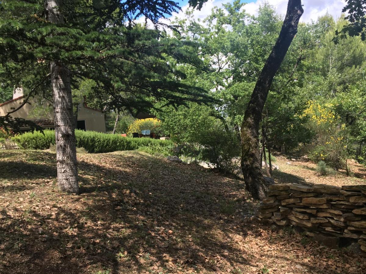 Villa De Carbonelle Pierrevert Εξωτερικό φωτογραφία