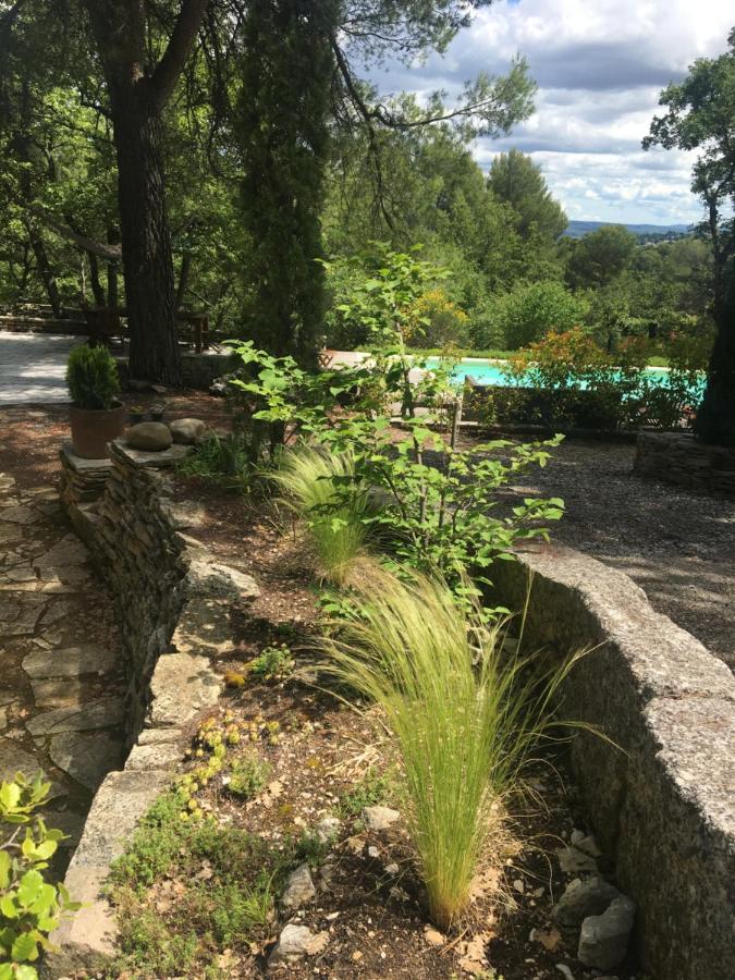 Villa De Carbonelle Pierrevert Εξωτερικό φωτογραφία